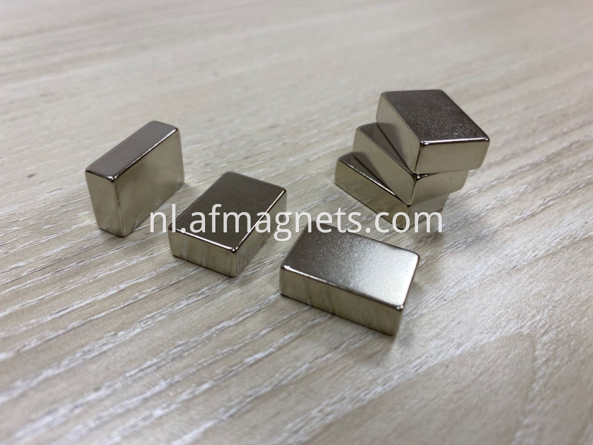 N52 Neodymium Rectangular Magnets Extreme Strong